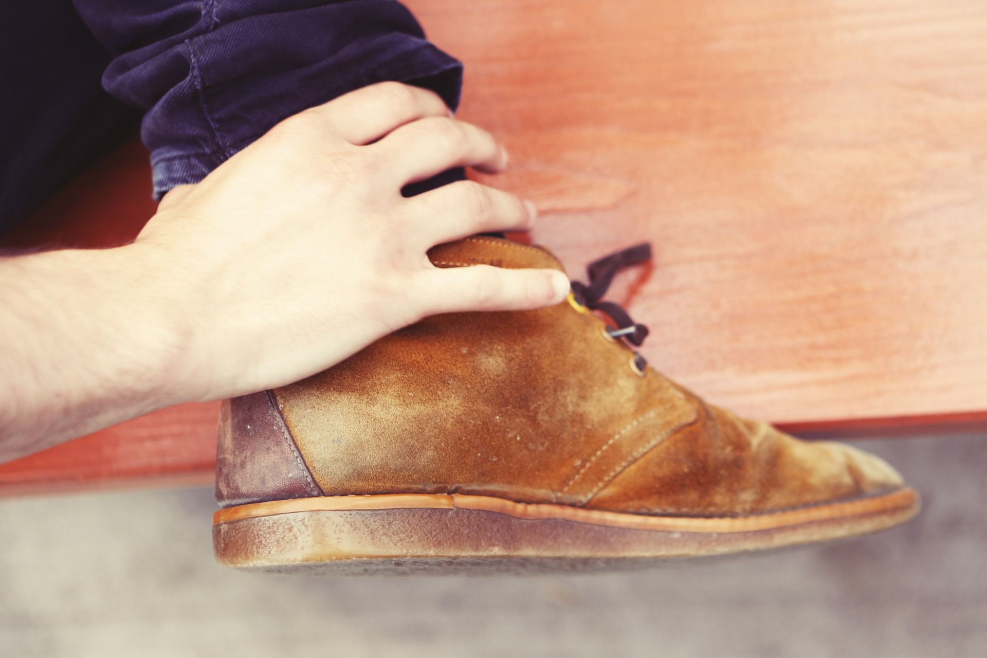 Как чистить замшевую обувь | Купи-Бумагу | Дзен